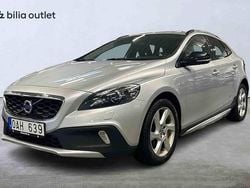 Silver Begagnad 2014 Volvo V40 Halvkombi | 144 900 kr