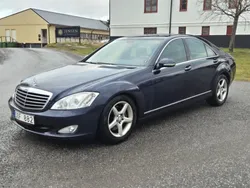Blå Begagnad 2006 Mercedes S320 Sedan | 79 500 kr (Marknadspris)