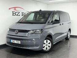 Grå Begagnad 2023 VW Multivan Van | 429 900 kr (Marknadspris)