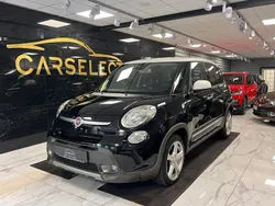 Svart Begagnad 2016 Fiat 500L Minibuss | 99 900 kr