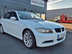 Vit Begagnad 2007 BMW 318 Advantage Sedan | 64 900 kr (Dyr)
