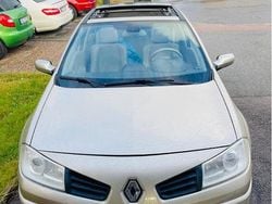 Silver Begagnad 2006 Renault Mégane II Halvkombi | 25 000 kr (Marknadspris)