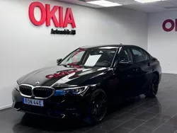 Svart Begagnad 2020 BMW 330e Sport Line Sedan | 324 800 kr (Marknadspris)