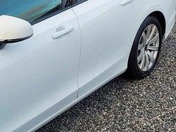 Vit Begagnad 2018 Volvo V90 Kinetic Kombi | 169 900 kr (Marknadspris)