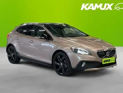 Brun Begagnad 2014 Volvo V40 CC Summum Kombi | 179 800 kr (Marknadspris)