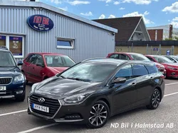 Mörkbrun (brun metallic) Begagnad 2016 Hyundai i40 Kombi | 133 000 kr (Marknadspris)