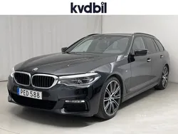 Svart (svart metallic) Begagnad 2018 BMW 520 M Sport Kombi | 254 900 kr (Marknadspris)