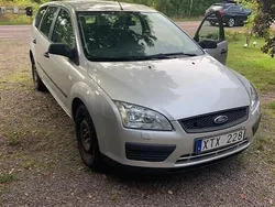Silver Begagnad 2006 Ford Focus Kombi | 11 900 kr