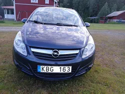 Blå Begagnad 2010 Opel Corsa Halvkombi | 30 000 kr (Bra pris)