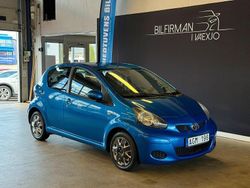 Blå Begagnad 2011 Toyota Aygo Halvkombi | 34 900 kr (Marknadspris)