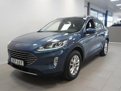 Okänd Begagnad 2022 Ford Kuga Titanium SUV | 239 900 kr (Marknadspris)