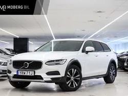 Vit Begagnad 2021 Volvo V90 CC Momentum Kombi | 309 900 kr (Marknadspris)