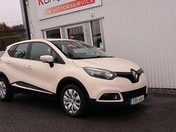 Vit Begagnad 2013 Renault Captur SUV | 74 500 kr (Marknadspris)