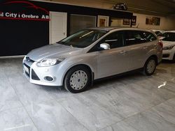 Grå Begagnad 2014 Ford Focus Kombi | 69 900 kr (Marknadspris)