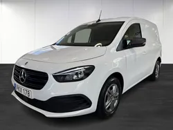 Vit (white) Begagnad 2023 Mercedes Citan 110 Van | 208 625 kr (Bra pris)