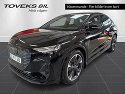Mytsvart metallic Begagnad 2024 Audi Q4 Sportback e-tron S-Line SUV | 599 800 kr (Marknadspris)