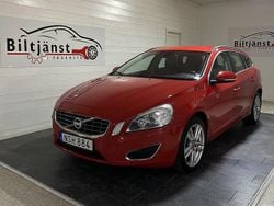 Röd Begagnad 2013 Volvo V60 Momentum Kombi | 124 900 kr (Bra pris)