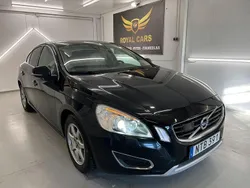 Svart Begagnad 2011 Volvo S60 Summum Sedan | 89 990 kr (Marknadspris)