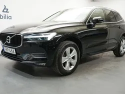 Svart Begagnad 2021 Volvo XC60 Momentum SUV | 319 900 kr (Marknadspris)