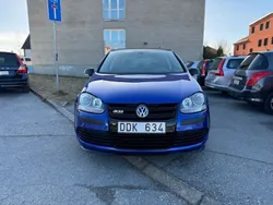 Blå Begagnad 2007 VW Golf V R Halvkombi | 139 000 kr