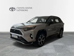 Tvåtonslack 1d6/218 (2qy) Begagnad 2021 Toyota RAV4 Hybrid Style SUV | 459 900 kr (Marknadspris)