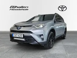Silver Begagnad 2017 Toyota RAV4 Hybrid Edition SUV | 224 900 kr (Marknadspris)