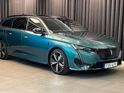 Röd (röd ultimate) Begagnad 2014 Peugeot 308 GT-line Halvkombi | 334 500 kr