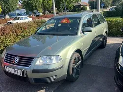 Grön Begagnad 2002 VW Passat Comfortline Kombi | 9 000 kr (Lite dyr)