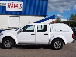 Vit Begagnad 2015 Nissan Navara Pickup | 129 900 kr (Marknadspris)