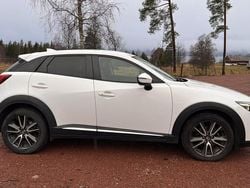 White crystal pearl metallic Begagnad 2016 Mazda CX-3 Optimum SUV | 169 000 kr (Marknadspris)