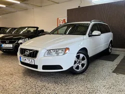 Vit Begagnad 2010 Volvo V70 Drive Kinetic Kombi | 49 900 kr (Marknadspris)