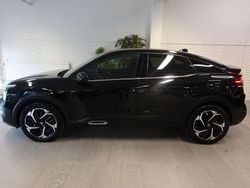 Svart Begagnad 2024 Citroën C4 PureTech Halvkombi | 225 500 kr (Marknadspris)