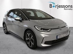 Silver Begagnad 2023 VW ID.3 Pro Performance Halvkombi | 389 000 kr