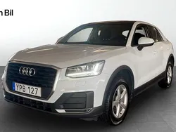 Vit (glaciärvit metallic) Begagnad 2017 Audi Q2 Comfort SUV | 199 900 kr (Marknadspris)