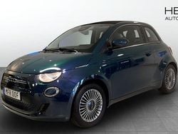 Grön Begagnad 2022 Fiat 500e Icon Halvkombi | 219 000 kr (Marknadspris)