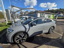Grå Begagnad 2023 VW ID.5 Pro Performance SUV | 325 000 kr (Marknadspris)