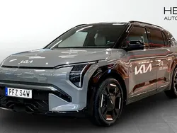 Grå Begagnad 2024 Kia EV3 GT-Line SUV | 509 900 kr