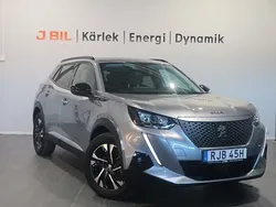 Grå artense Begagnad 2022 Peugeot e-2008 Allure SUV | 189 900 kr (Marknadspris)