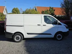 Vit Begagnad 2016 Ford Transit Custom | 75 000 kr (Marknadspris)