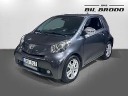 Mörkgrå Begagnad 2009 Toyota iQ Halvkombi | 54 800 kr (Marknadspris)
