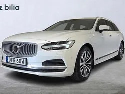 Vit Ny 2024 Volvo V90 Core Kombi | 554 900 kr (Marknadspris)