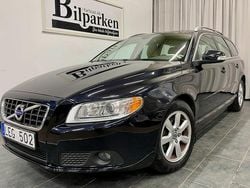 Svart Begagnad 2010 Volvo V70 Summum Kombi | 69 900 kr (Marknadspris)