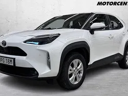 Vit Begagnad 2021 Toyota Yaris Cross SUV | 259 000 kr (Marknadspris)