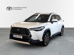 Vit Begagnad 2023 Toyota Corolla Cross Style SUV | 339 900 kr (Bra pris)