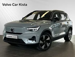 Grå Begagnad 2024 Volvo XC40 Single Motor SUV | 389 900 kr