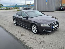 Grå Begagnad 2011 Audi A5 Sportback Comfort Halvkombi | 79 000 kr (Marknadspris)