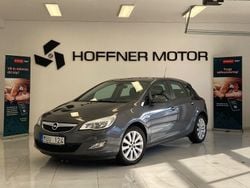 Grå Begagnad 2010 Opel Astra Enjoy Halvkombi | 79 000 kr (Marknadspris)