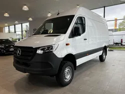 Vit Ny 2024 Mercedes Sprinter Van | 572 300 kr
