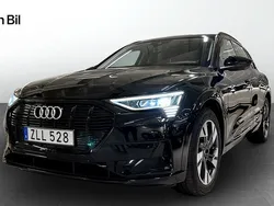 Svart Begagnad 2021 Audi e-tron Comfort SUV | 419 000 kr (Bra pris)