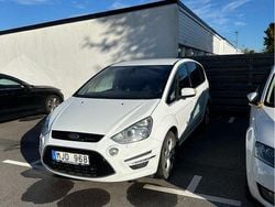 Vit Begagnad 2011 Ford S-MAX S Minibuss | 20 000 kr